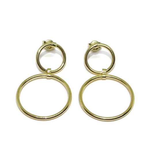 Pendientes doble aro oro amarillo 18k con cierre presión. 1.20cm de diámetro y 2.00cm de diámetro