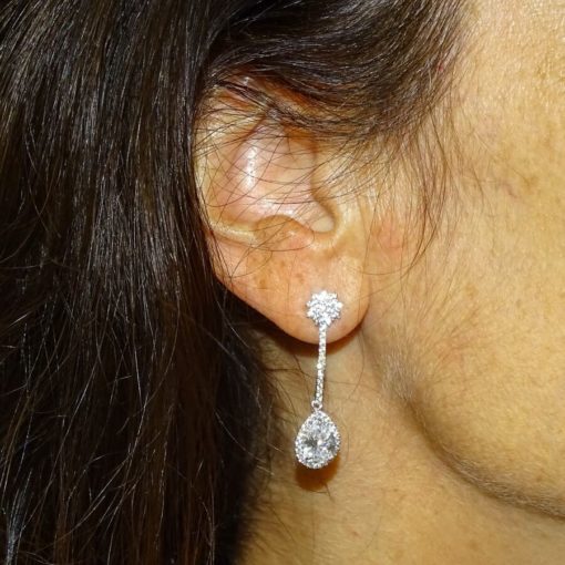 Pendientes de oro blanco de 18k desmontables con circonitas. - Imagen 2