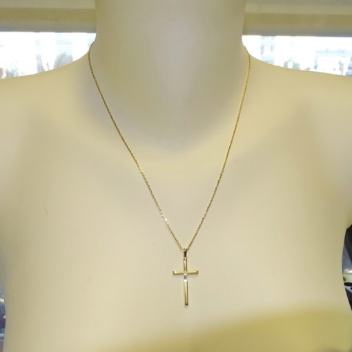 Cruz de oro amarillo de 18k especial comunión y mujer con cadena. - Imagen 2